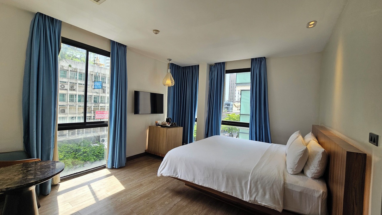 Photo of Bedroom in Khlong Toei Nuea