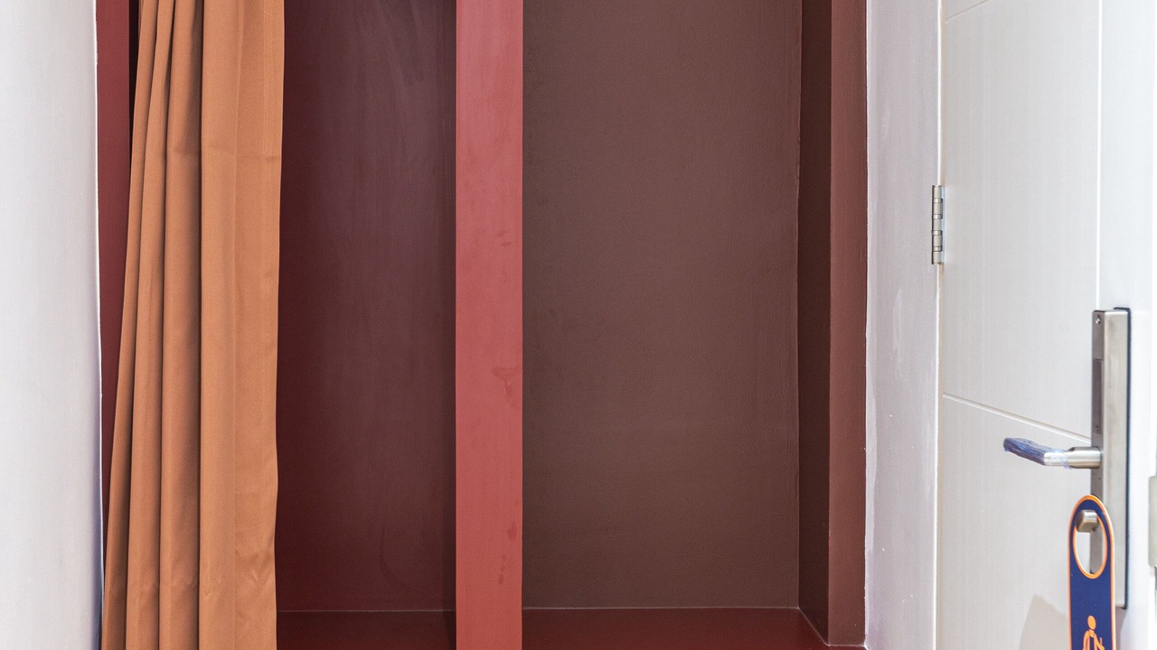 Photo of Bathroom in Ratchathewi
