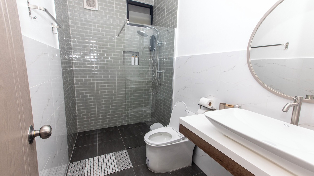 Photo of Bathroom in Haad Yao