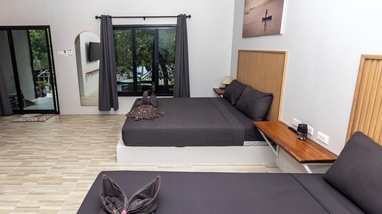 Photo of Bedroom in Haad Yao
