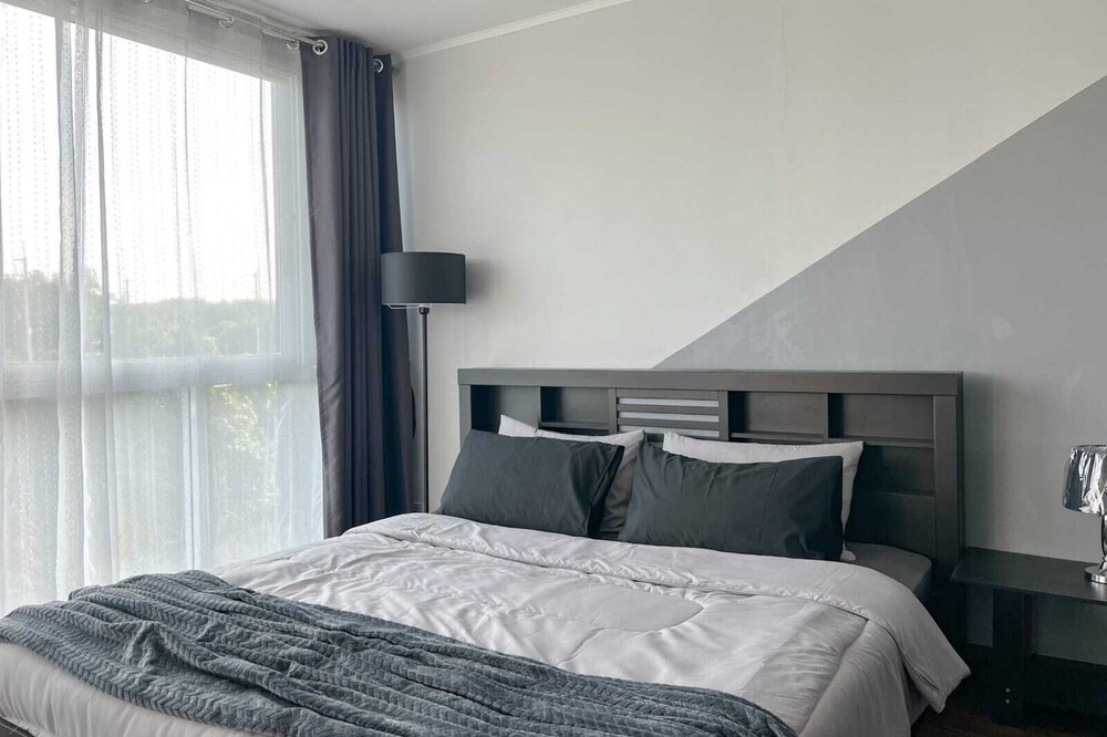 Photo of Bedroom in Talat Nuea