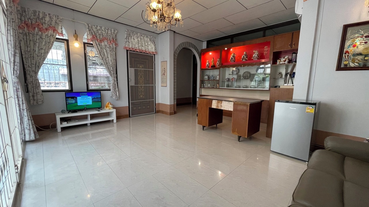 Photo of Livingroom in Talat Nuea