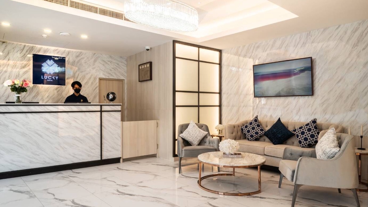 Photo of Livingroom in Khlong Tan