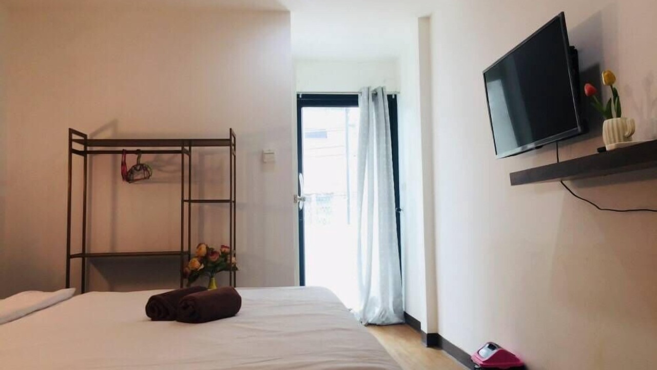 Photo of Bedroom in Khlong Tan