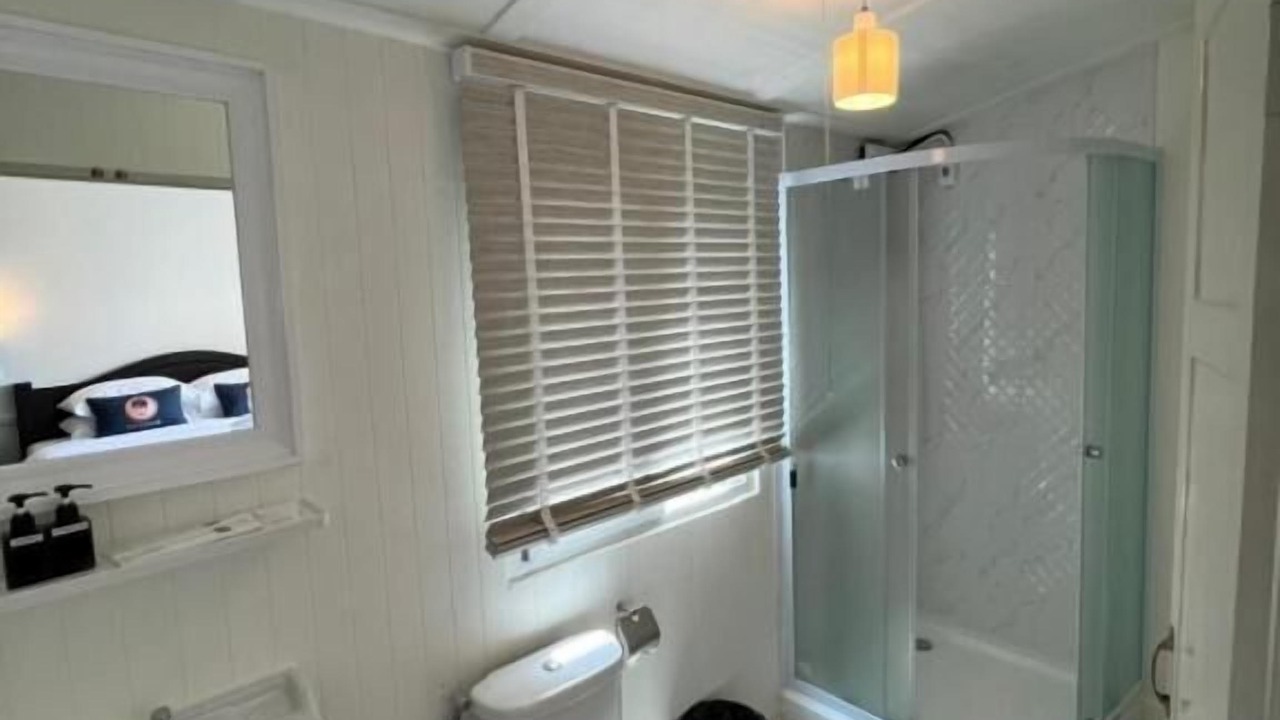 Photo of Bathroom in Wat Bowon Niwet