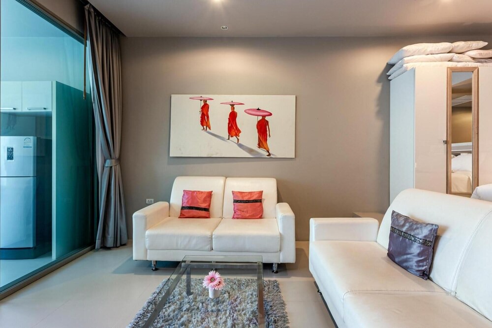 Photo of Livingroom in Karon