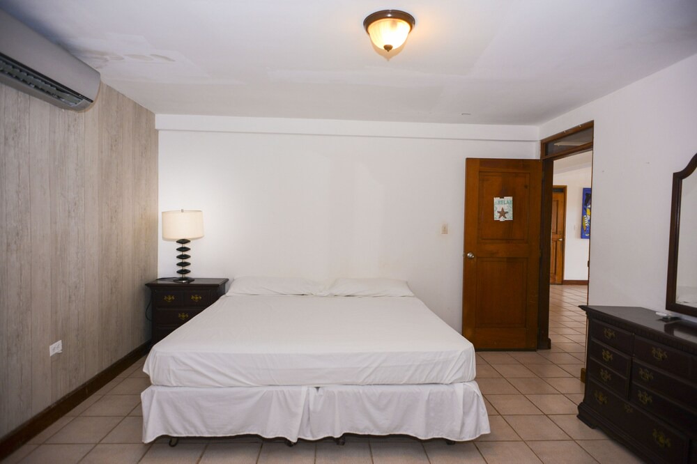 Photo of Bedroom in Pochomil