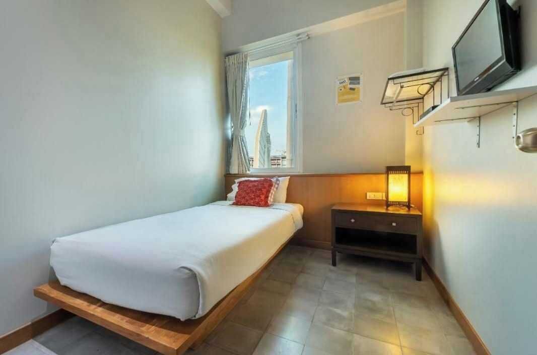 Photo of Bedroom in Wat Bowon Niwet