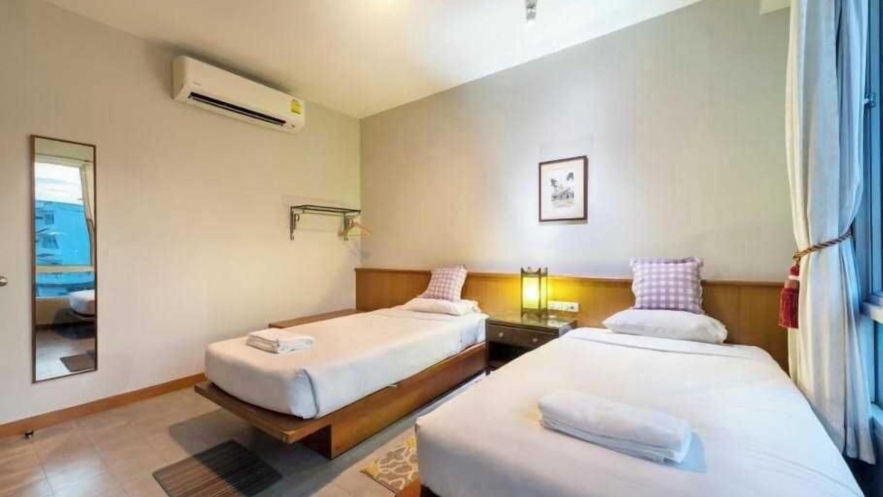 Photo of Bedroom in Wat Bowon Niwet