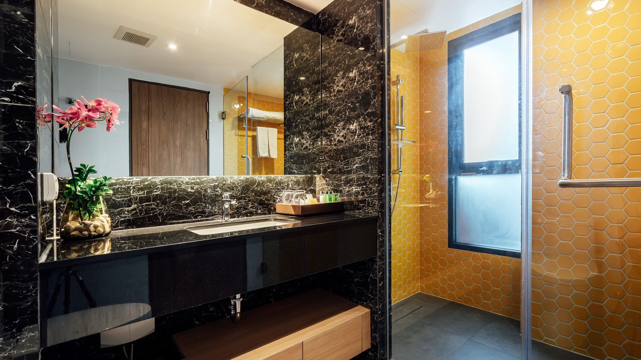Photo of Bathroom in Huai Khwang