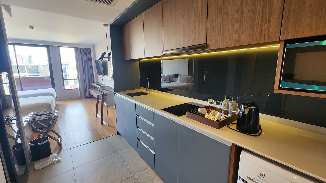 Photo of Kitchen in Huai Khwang