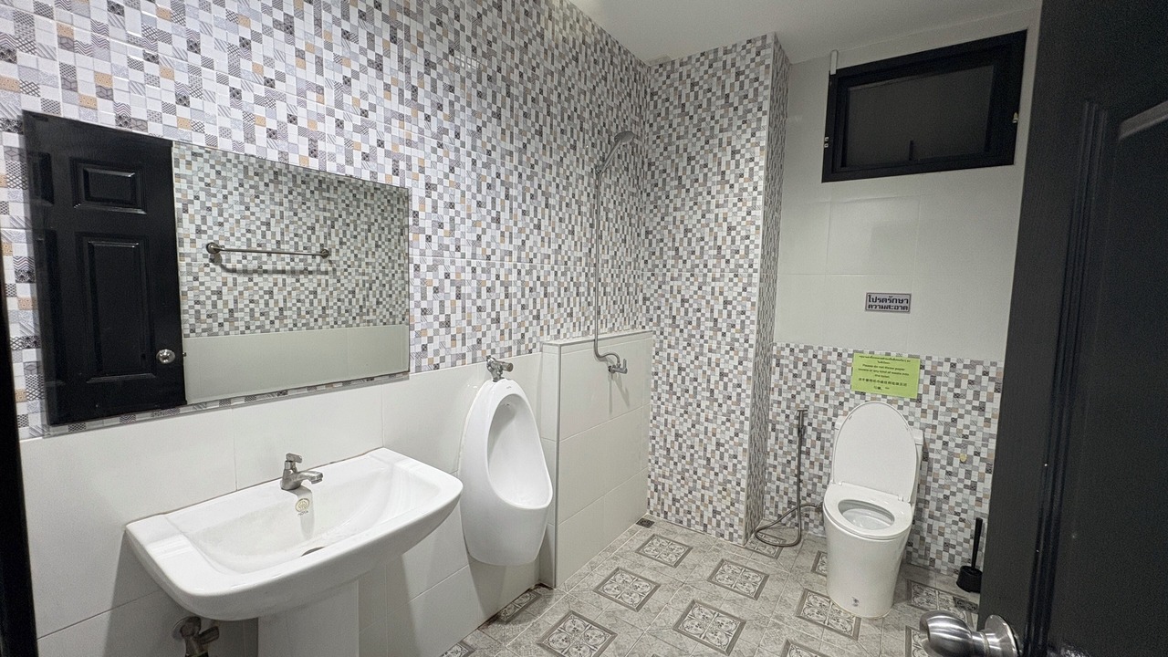 Photo of Bathroom in Bang Na