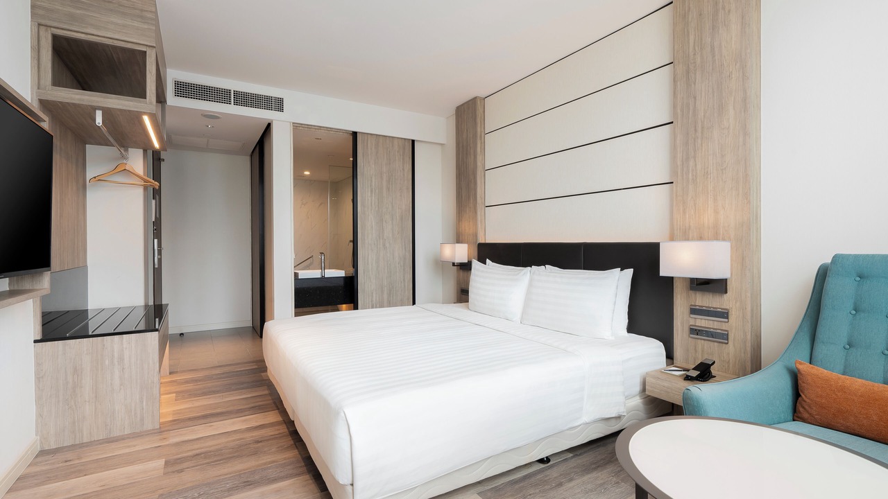 Photo of Bedroom in Khlong Toei Nuea