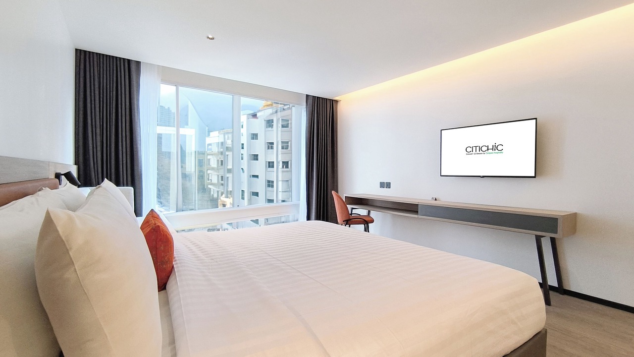 Photo of Bedroom in Khlong Toei Nuea