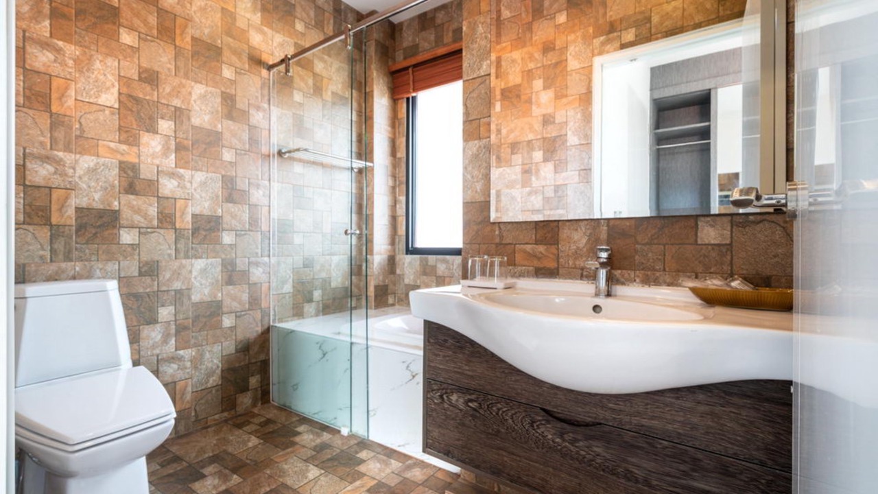 Photo of Bathroom in Chalong