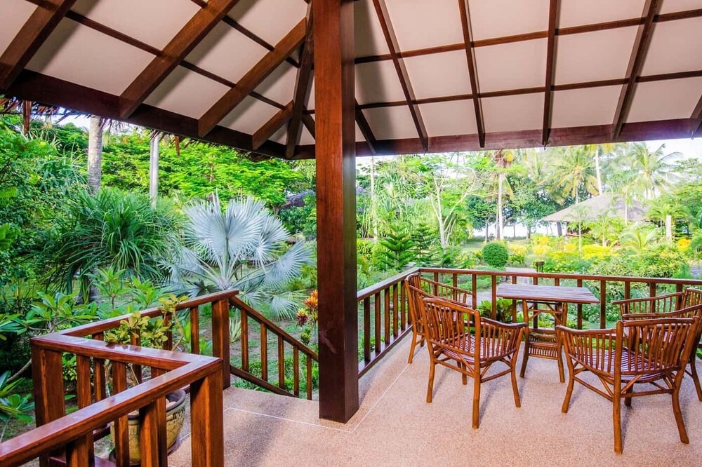 Photo of Patio Balcony in Nuea Khlong