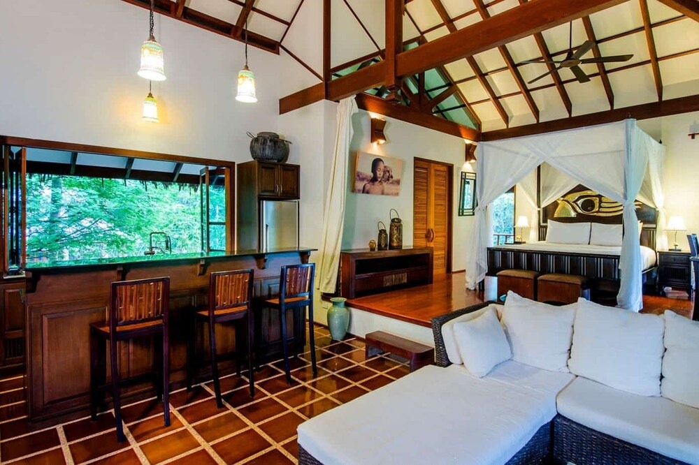 Photo of Livingroom in Nuea Khlong