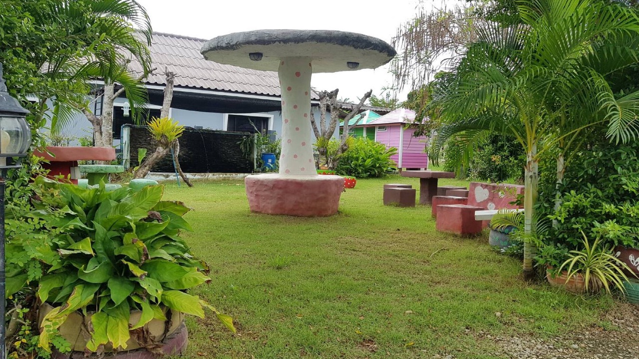 Photo of Outdoor in Tha Yang