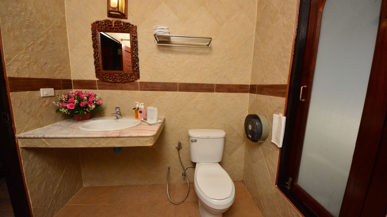 Photo of Bathroom in Haad Yao