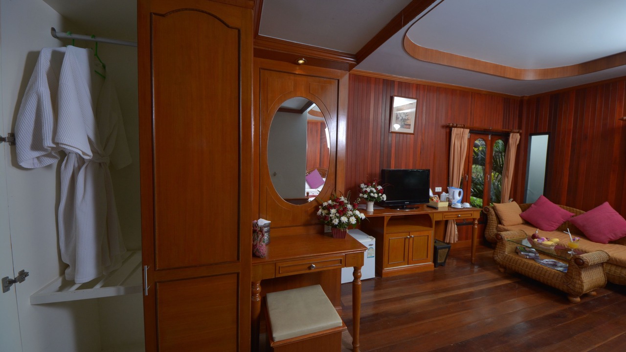 Photo of Bedroom in Haad Yao