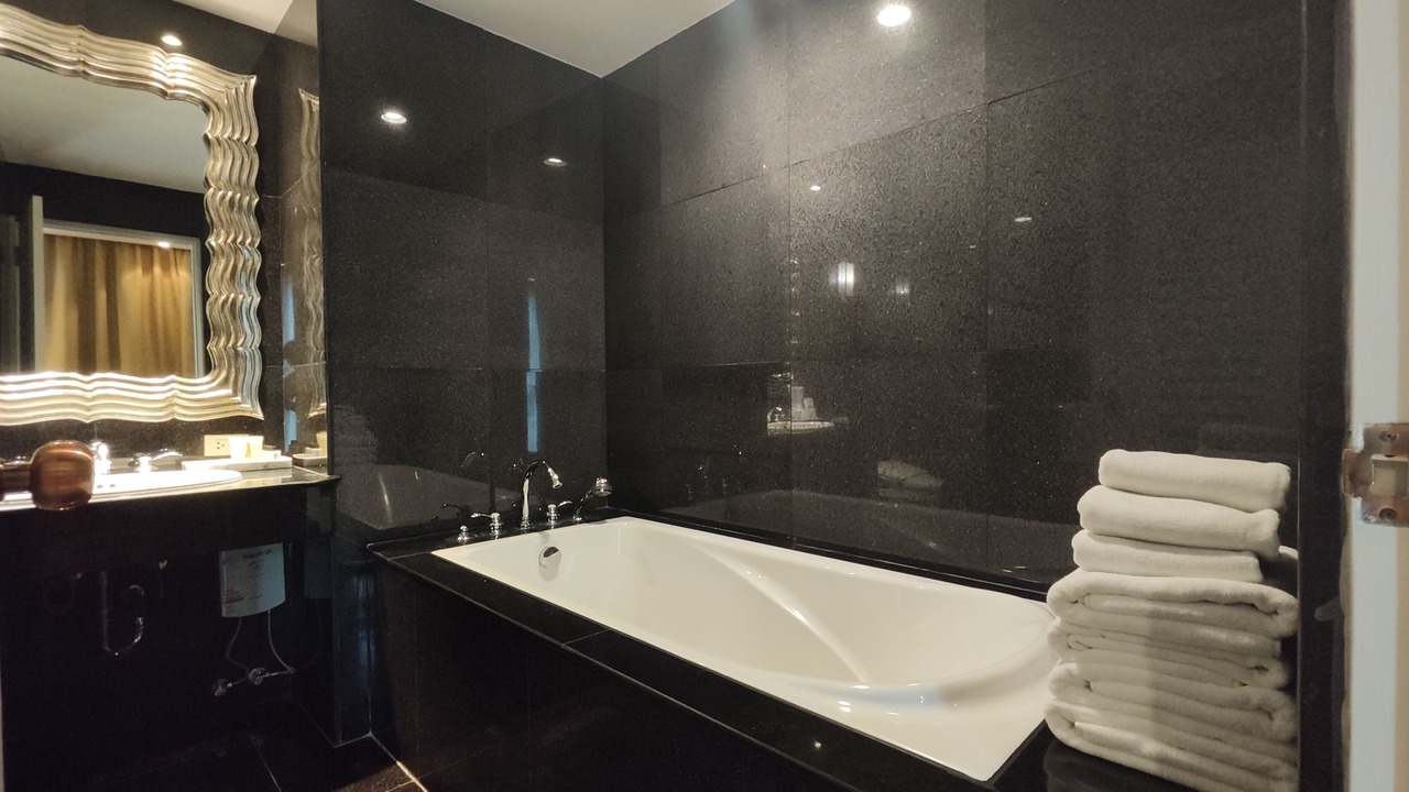 Photo of Bathroom in Asoke