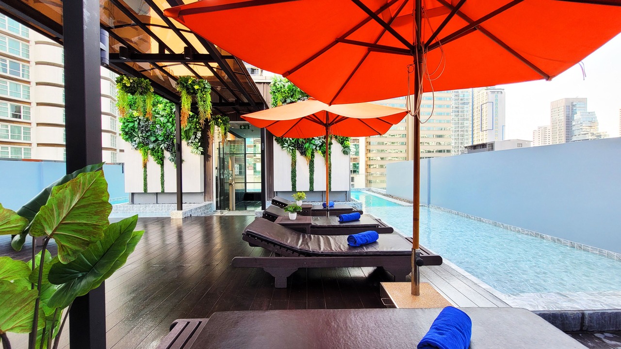 Photo of Outdoor in Khlong Toei Nuea