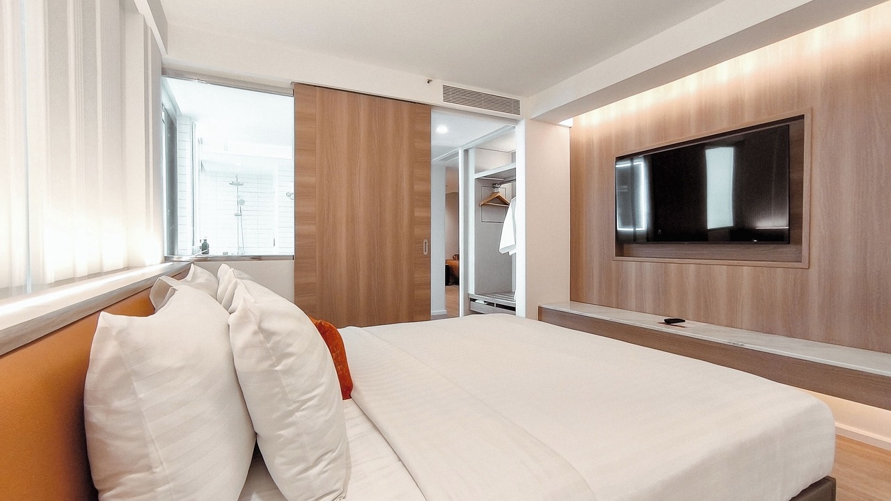 Photo of Bedroom in Khlong Toei Nuea