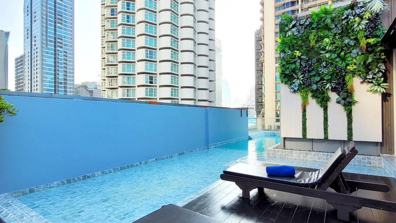 Photo of Outdoor in Khlong Toei Nuea