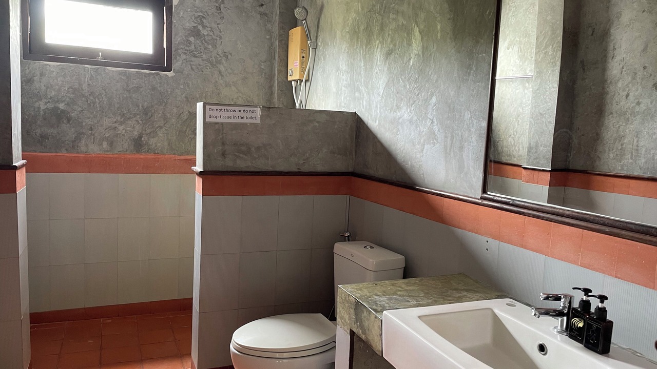 Photo of Bathroom in Haad Yao