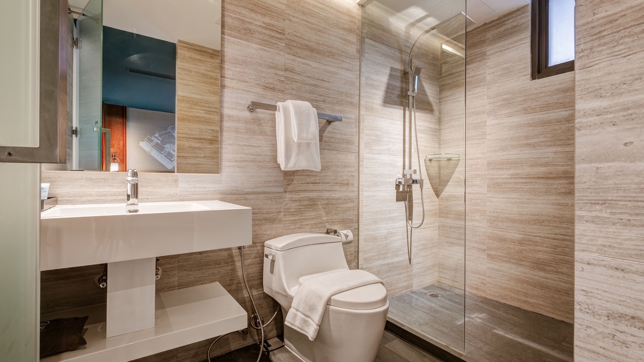 Photo of Bathroom in Khlong Toei Nuea