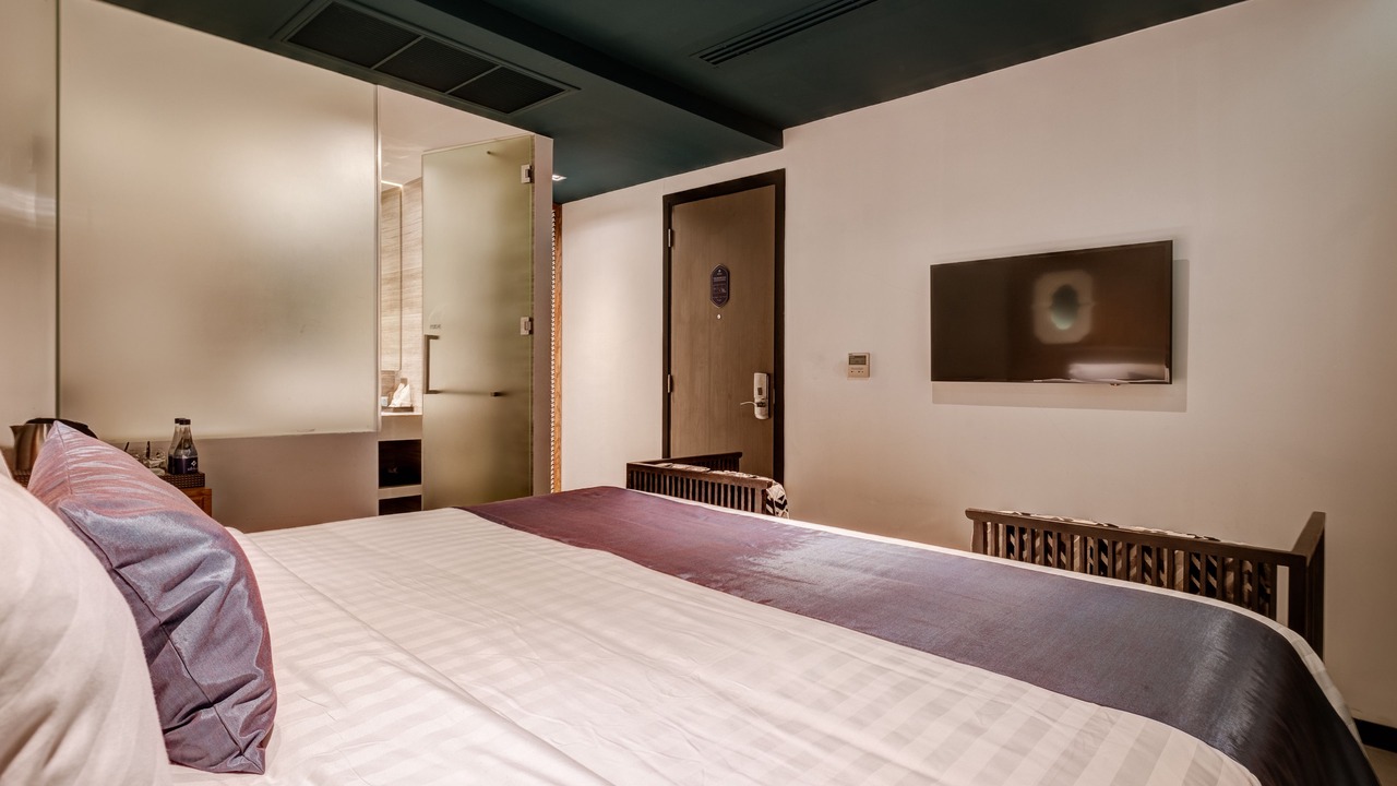 Photo of Bedroom in Khlong Toei Nuea