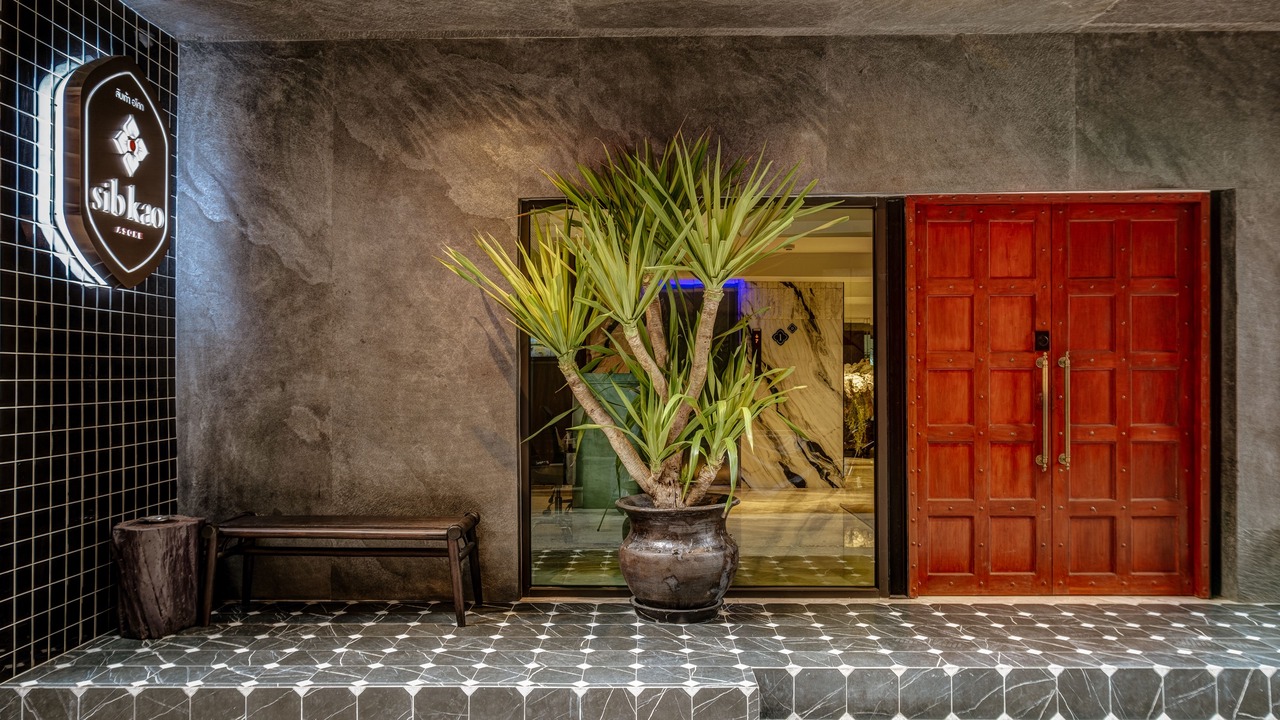 Photo of Outdoor in Khlong Toei Nuea