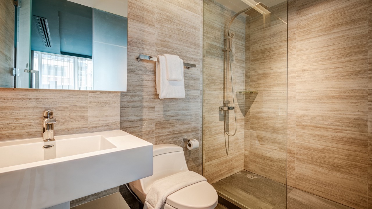 Photo of Bathroom in Khlong Toei Nuea