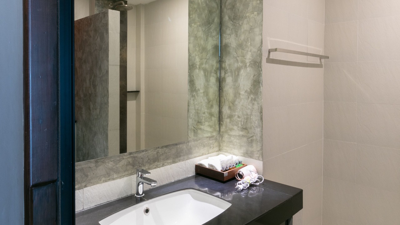 Photo of Bathroom in Khlong Tan