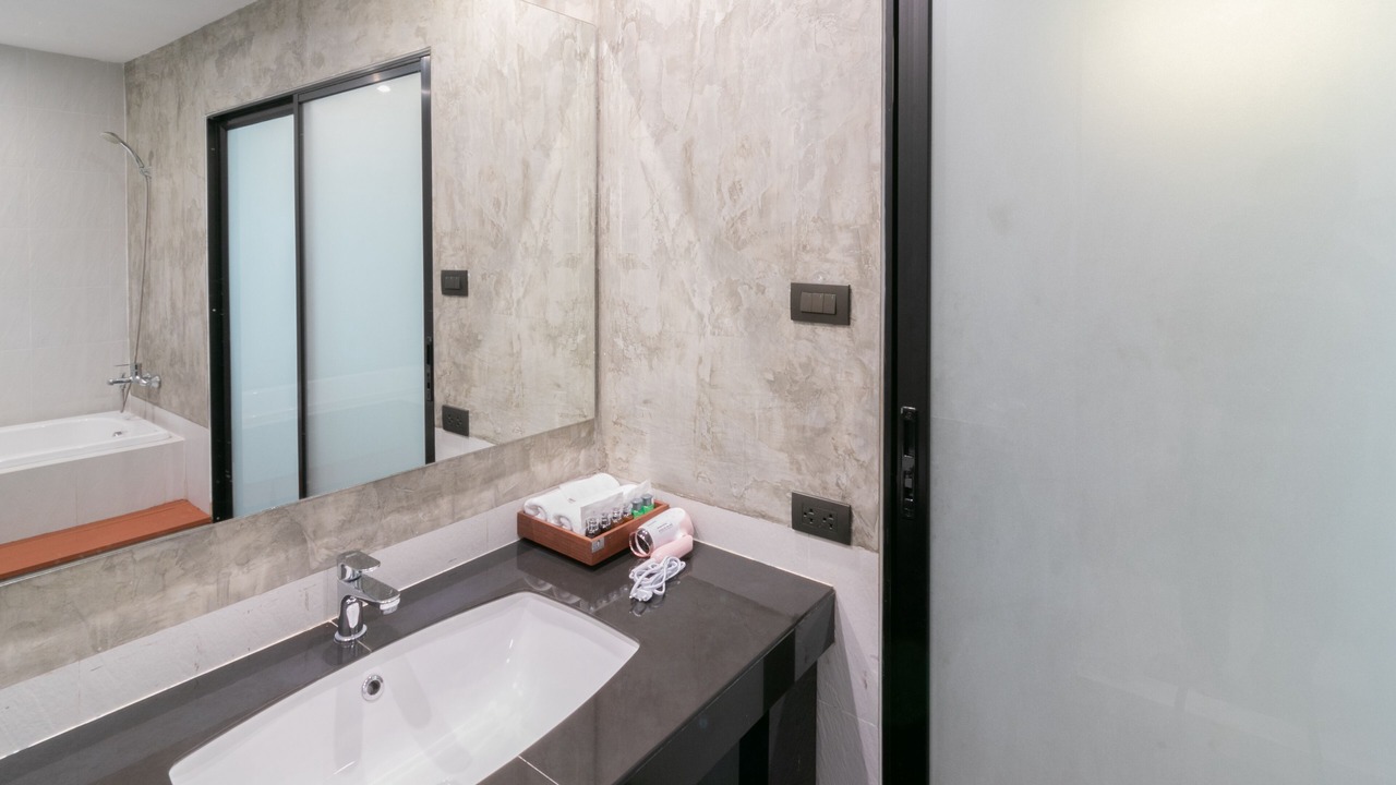 Photo of Bathroom in Khlong Tan
