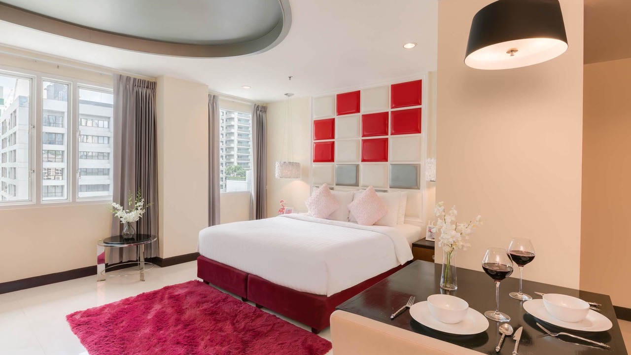 Photo of Bedroom in Khlong Toei Nuea