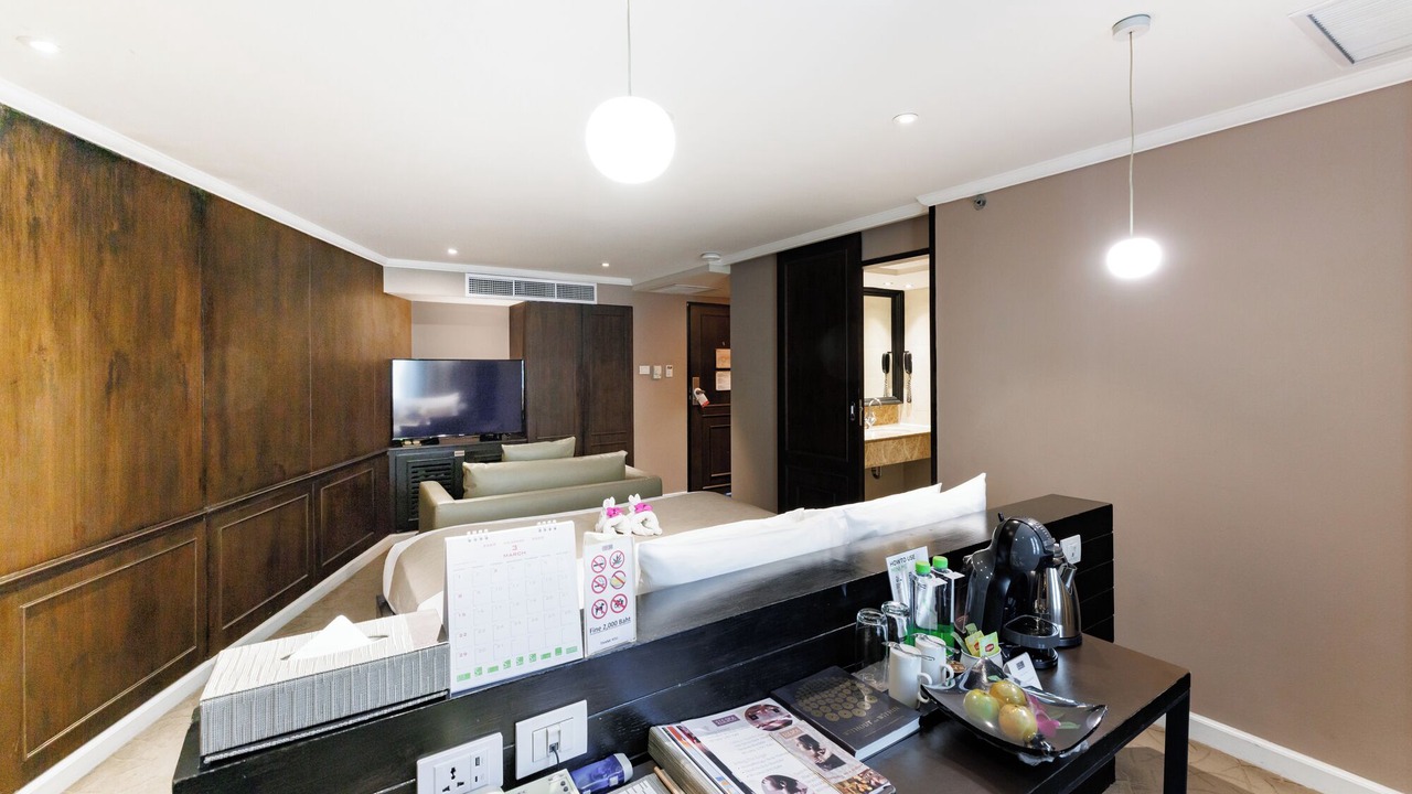 Photo of Bedroom in Khlong Toei Nuea