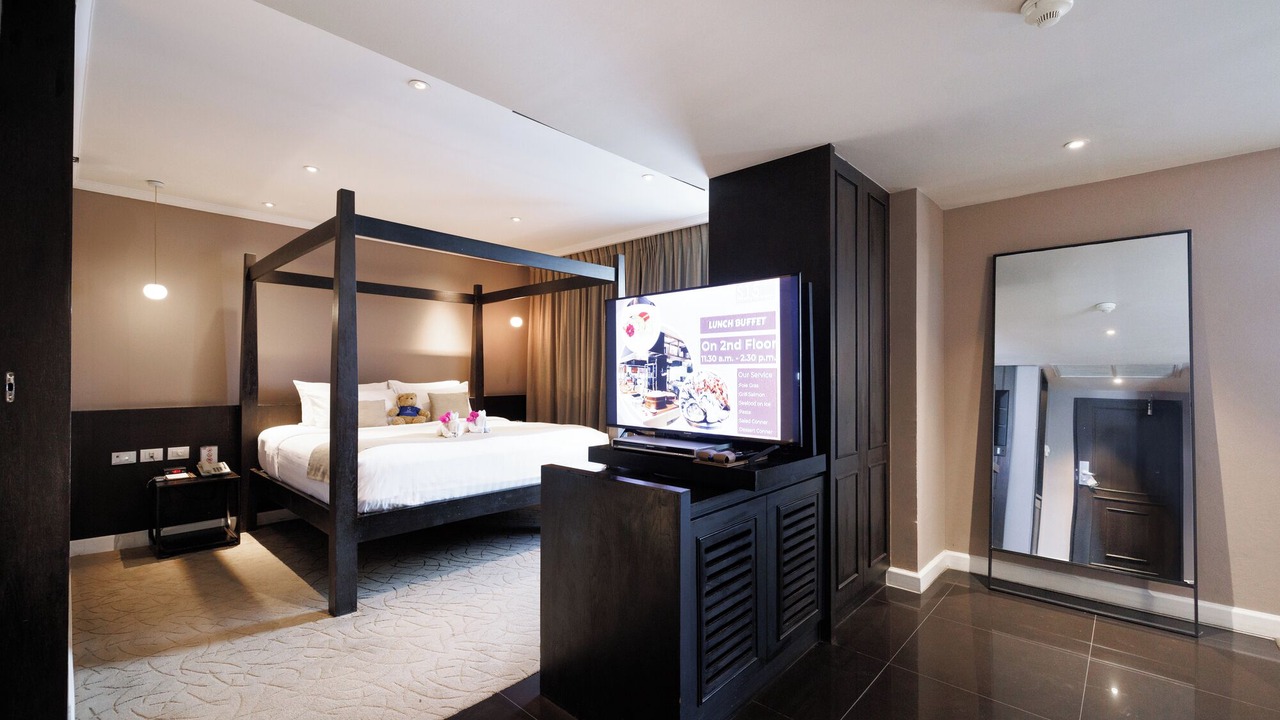 Photo of Bedroom in Khlong Toei Nuea