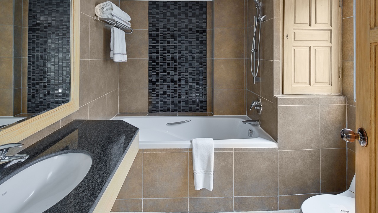 Photo of Bathroom in Chaweng City Center