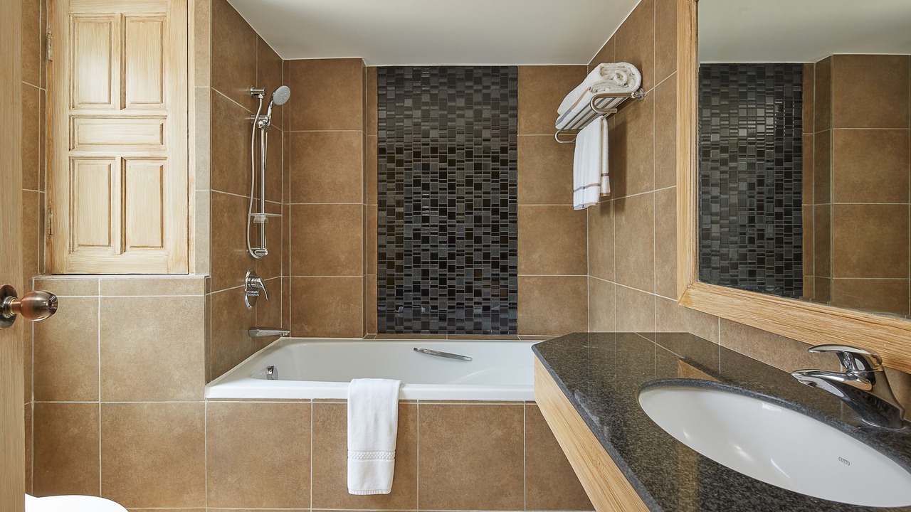 Photo of Bathroom in Chaweng City Center
