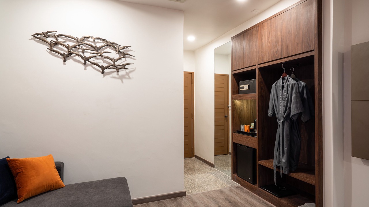 Photo of Bedroom in Khlong Toei Nuea