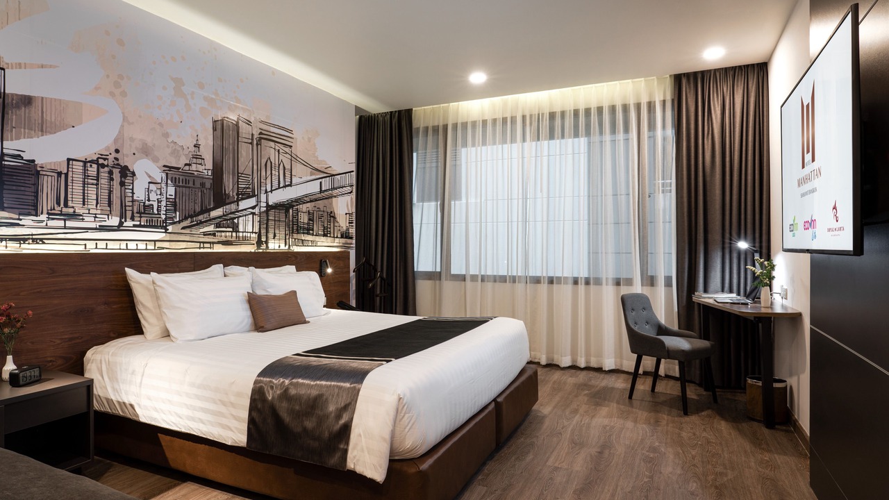 Photo of Bedroom in Khlong Toei Nuea