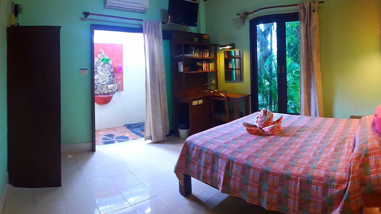 Photo of Bedroom in Chalong