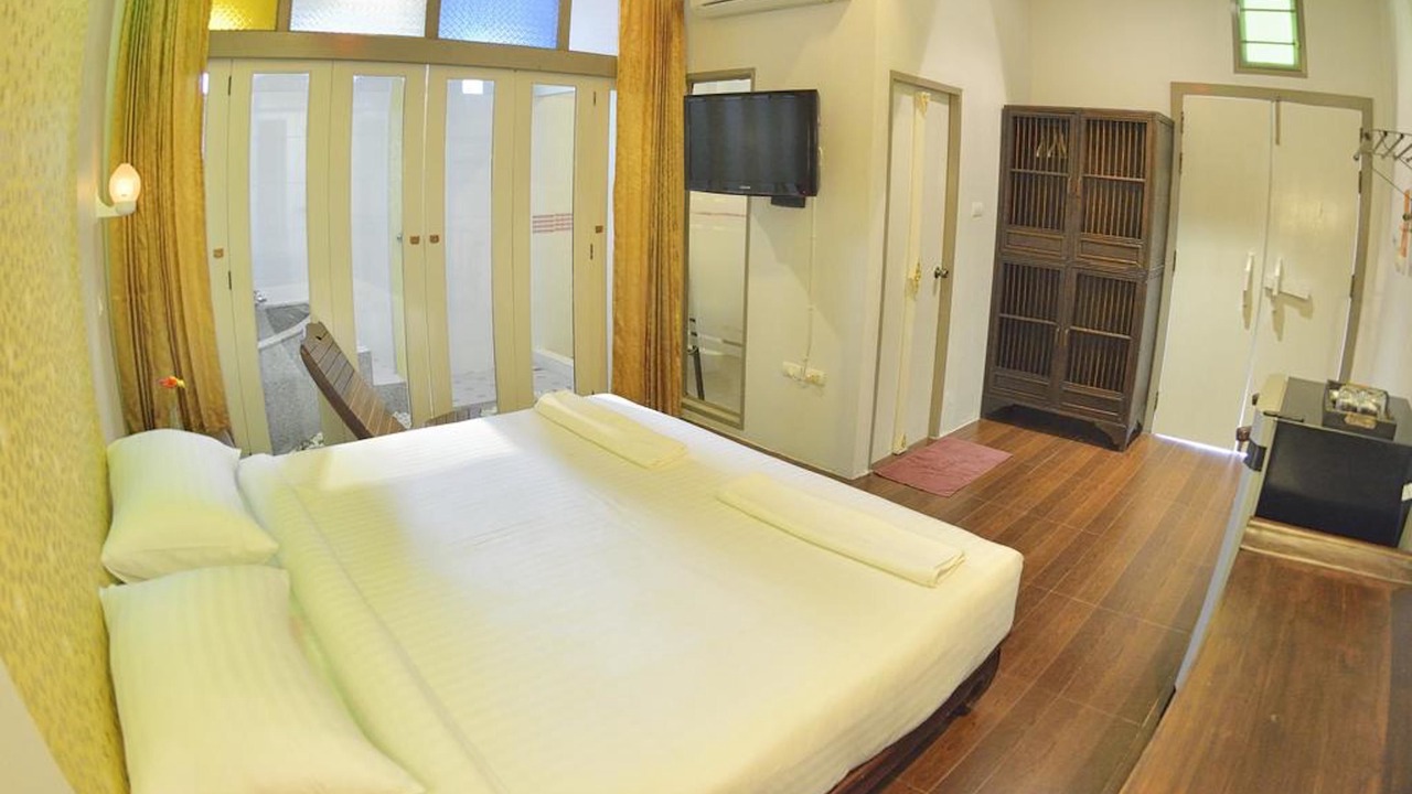 Photo of Bedroom in Makham Tia