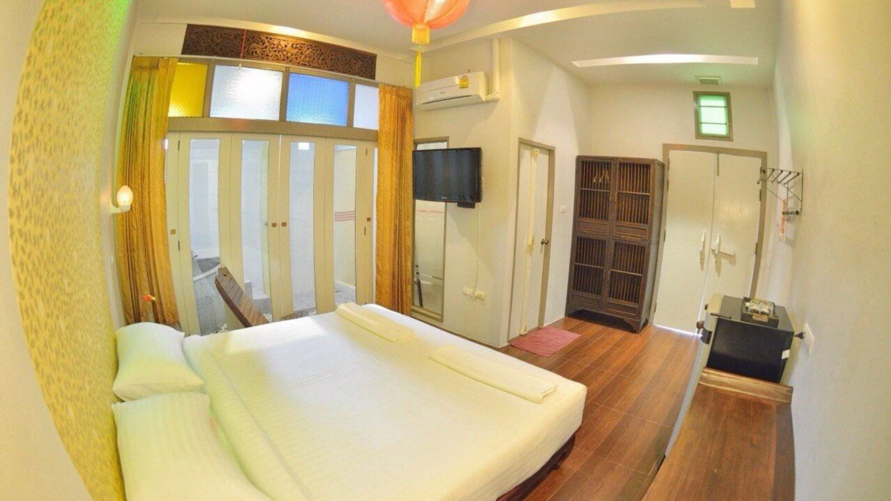 Photo of Bedroom in Makham Tia
