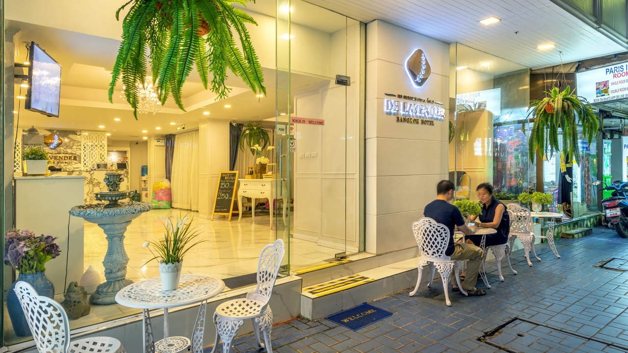 Photo of Outdoor in Thanon Phaya Thai