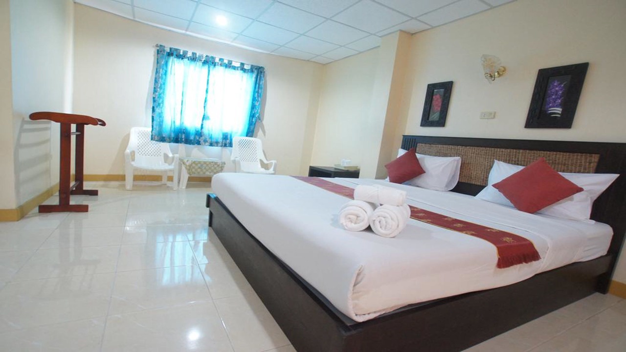 Photo of Bedroom in Khuekkhak