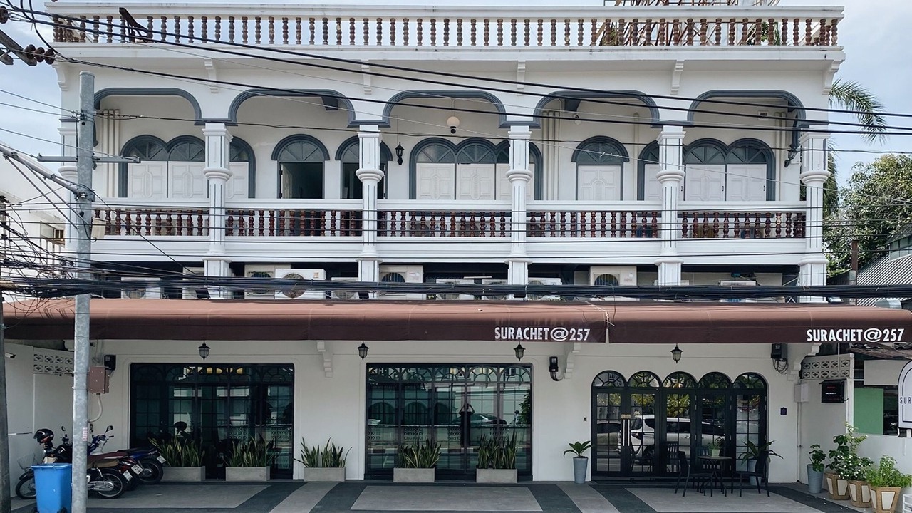 Photo of Outdoor in Talat Nuea