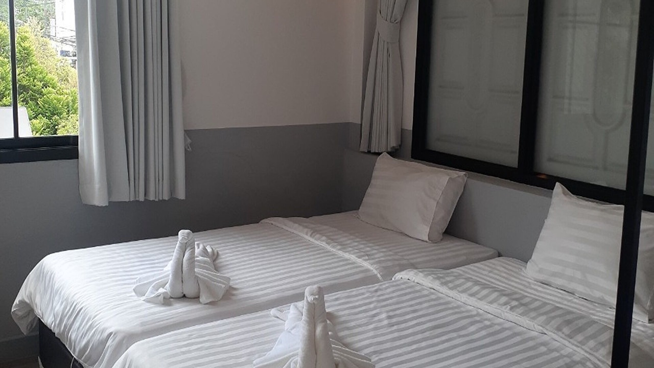 Photo of Bedroom in Talat Nuea