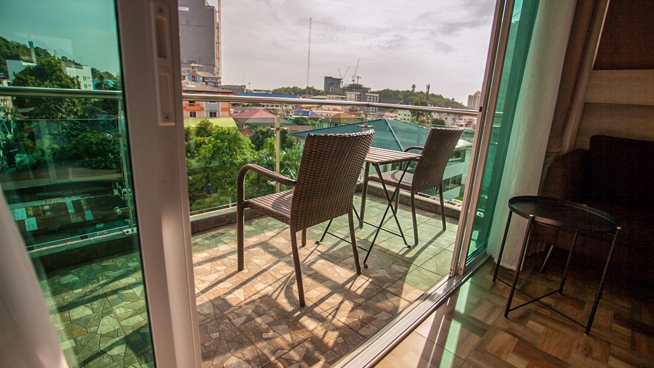 Photo of Patio Balcony in Si Racha